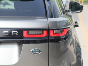 2017P380 SE R-DYNAMIC ^