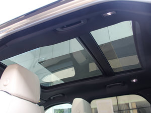 2017P380 SE R-DYNAMIC g