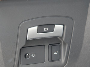 2017P380 SE R-DYNAMIC v܇Ƅ