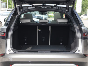 2017P380 SE R-DYNAMIC g