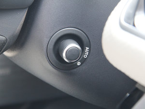 2017P380 SE R-DYNAMIC п؅^