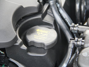 2017P380 SE R-DYNAMIC 