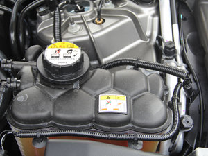 2017P380 SE R-DYNAMIC 