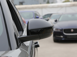 2017P380 SE R-DYNAMIC ҕR