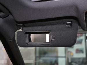 2017P380 SE R-DYNAMIC ꖰ壨