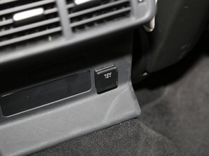 2017P380 SE R-DYNAMIC п؅^(q)