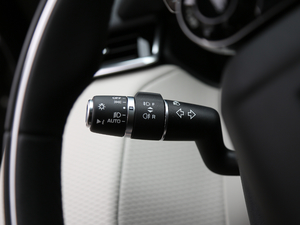 2017P380 SE R-DYNAMIC п؅^(q)