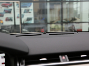 2017P380 SE R-DYNAMIC п؅^(q)