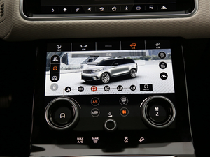 2017P380 SE R-DYNAMIC п؅^