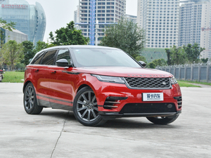 2017P380 HSE R-DYNAMIC w^