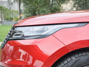 2017P380 HSE R-DYNAMIC ^