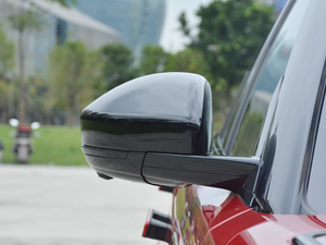 2017P380 HSE R-DYNAMIC ^