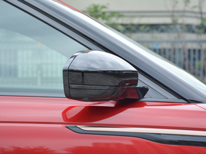 2017P380 HSE R-DYNAMIC ^