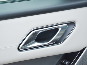 2017P380 HSE R-DYNAMIC g