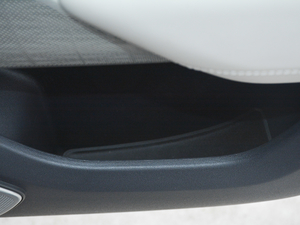 2017P380 HSE R-DYNAMIC g