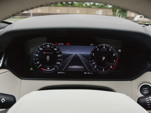 2017P380 HSE R-DYNAMIC x