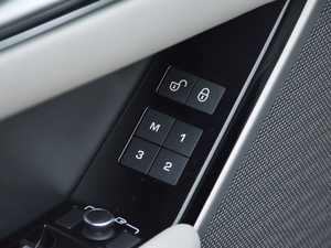 2017P380 HSE R-DYNAMIC п؅^