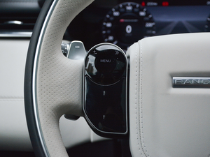 2017P380 HSE R-DYNAMIC п؅^