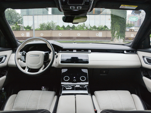 2017P380 HSE R-DYNAMIC п؅^