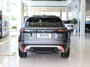 2017P380 SE R-DYNAMIC w^