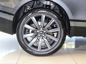 2017P380 SE R-DYNAMIC ^