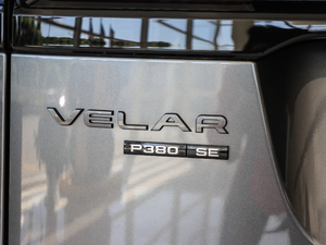 2017P380 SE R-DYNAMIC ^