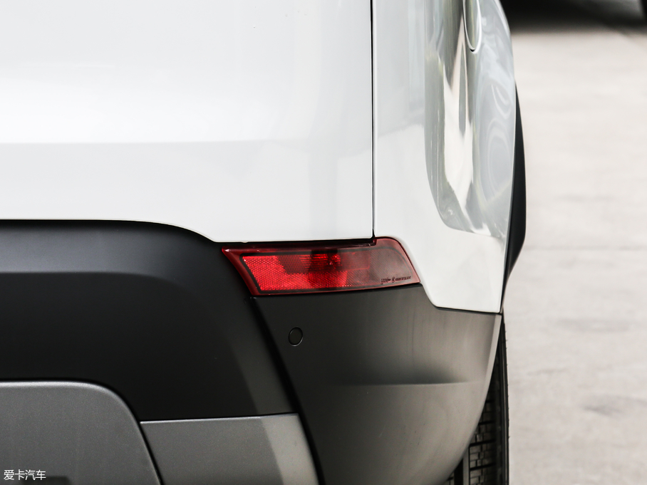 2018l(f)F(xin) 3.0L V6 SE