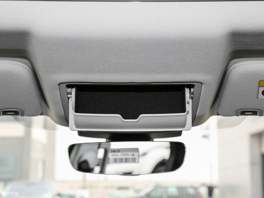 2018l(f)F(xin) 3.0L V6 HSE