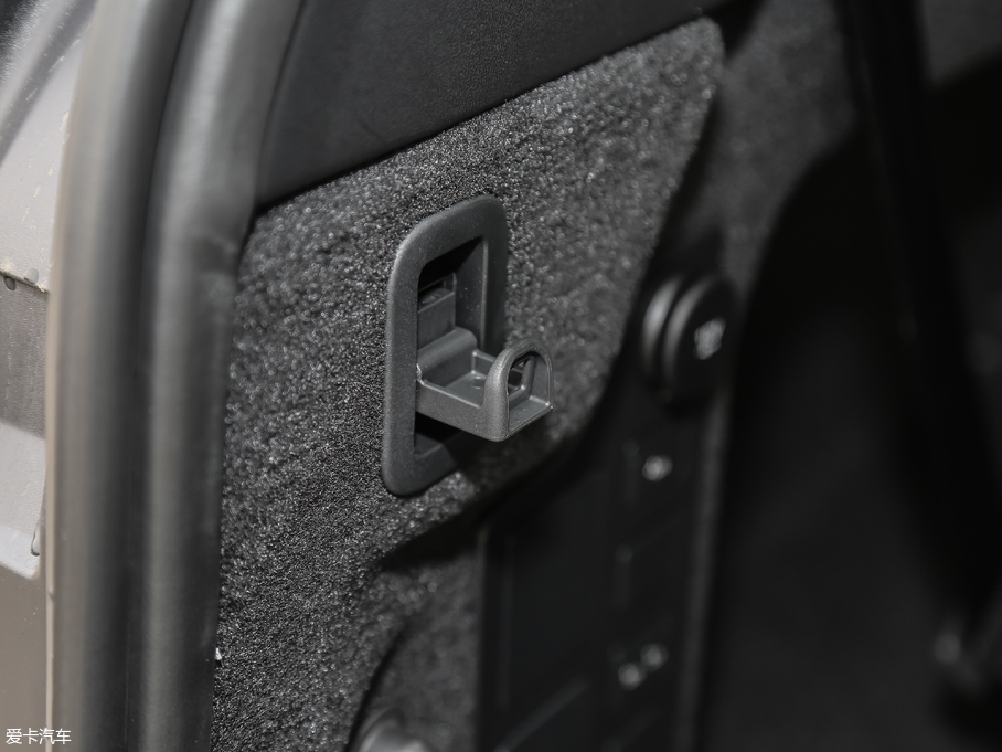 2018l(f)F(xin) 3.0L V6 HSE