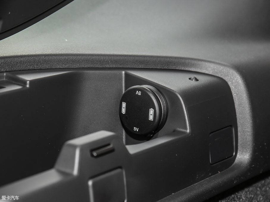 2018l(f)F(xin) 3.0L V6 HSE