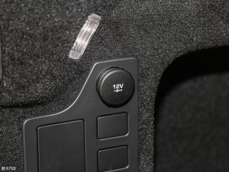 2018l(f)F(xin) 2.0T SE