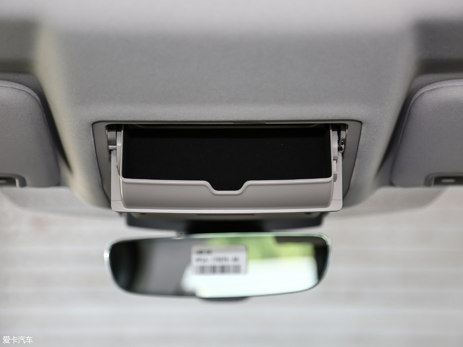 2018l(f)F(xin) 2.0T SE