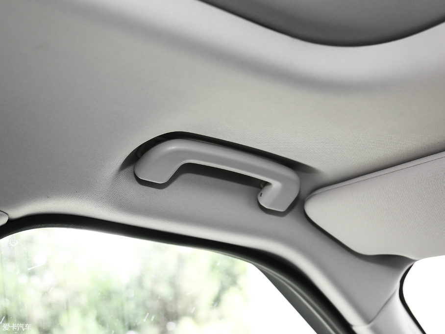 2018l(f)F(xin) 2.0T SE