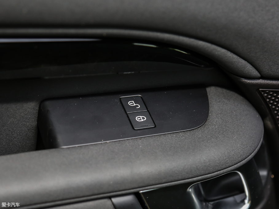 2018l(f)F(xin) 2.0T SE