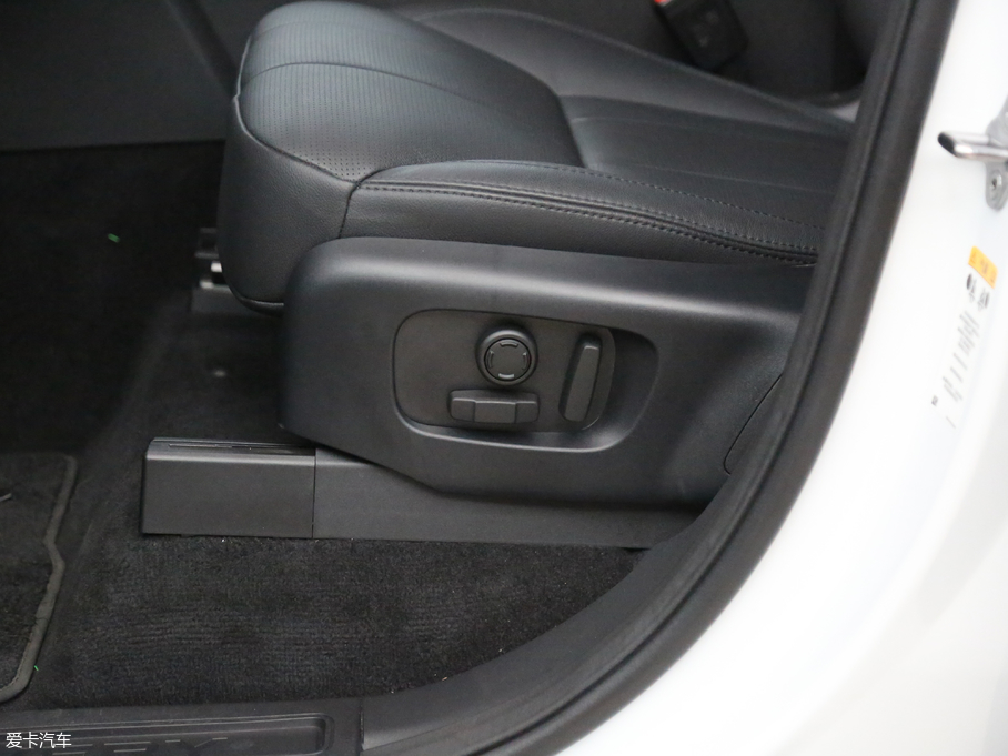 2018l(f)F(xin) 2.0T SE