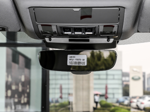 20183.0L V6 SE ܇ȺҕR