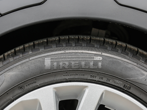 20183.0L V6 HSE ݆̥Ʒ