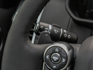 20183.0L V6 HSE п؅^