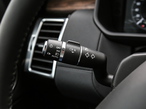 20183.0L V6 HSE п؅^