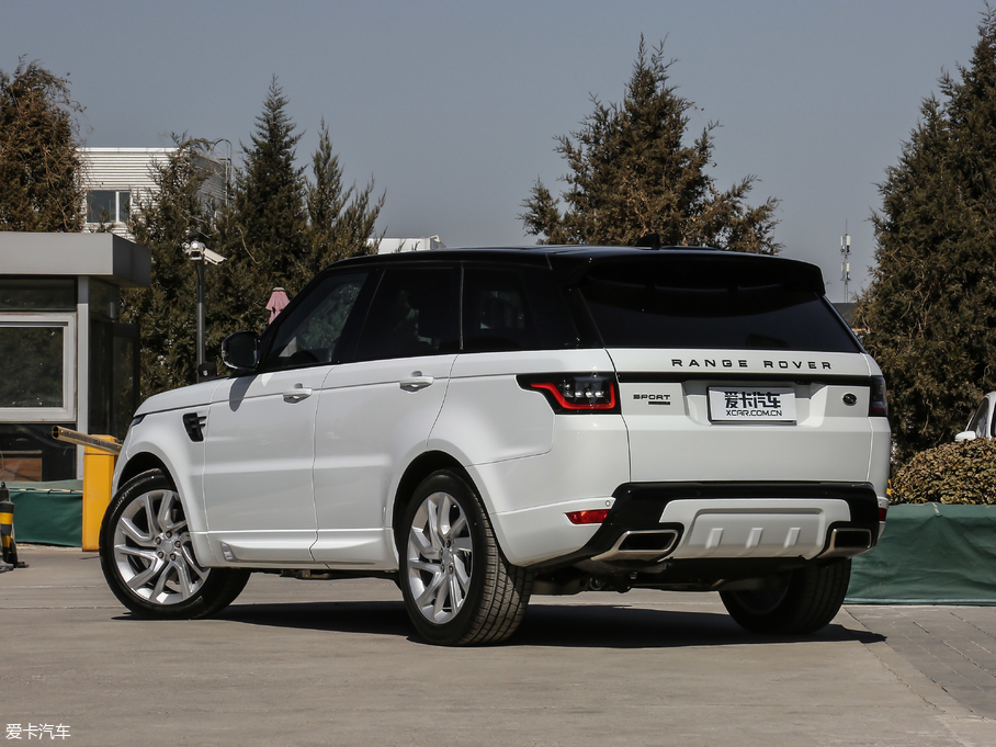 2018\ 3.0 V6 HSE DYNAMIC