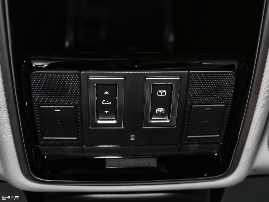 2018����\(y��n)��(d��ng) 3.0 V6 HSE DYNAMIC