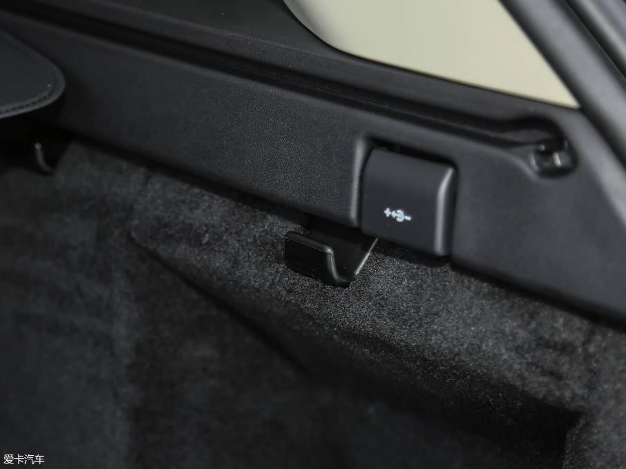 2018\ 3.0 V6 HSE DYNAMIC