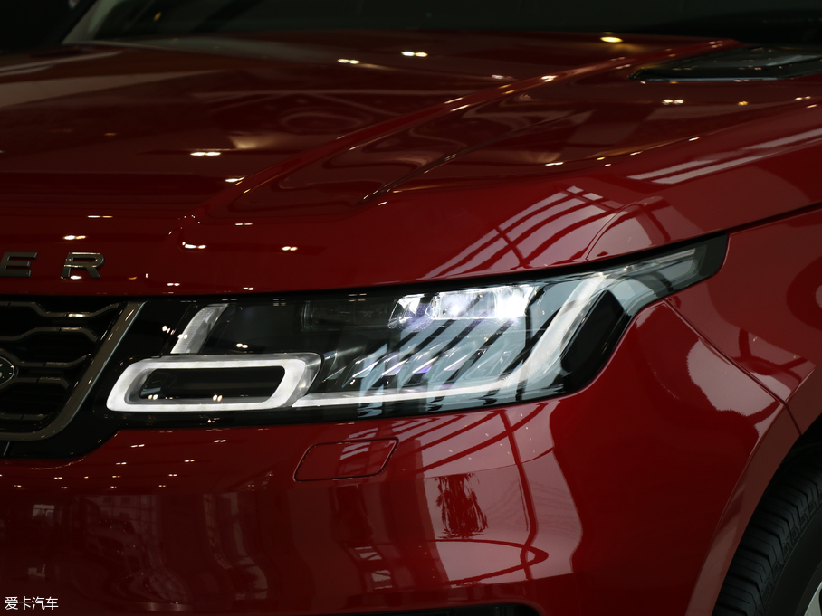 2018\ 3.0 V6 HSE DYNAMIC