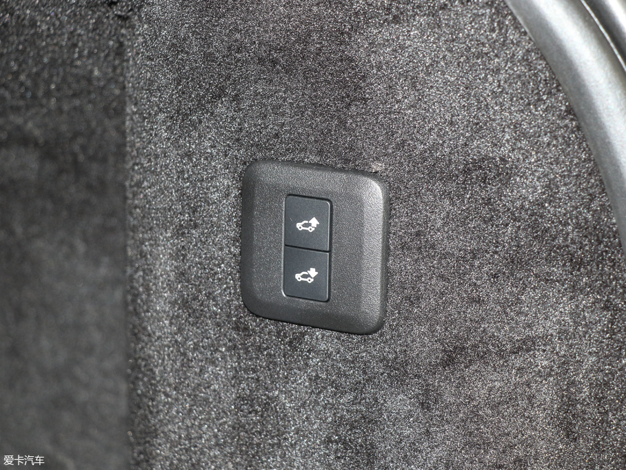 2018\ 3.0 V6 HSE DYNAMIC