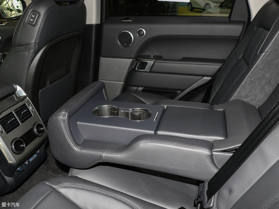 2018\ 3.0 V6 HSE DYNAMIC