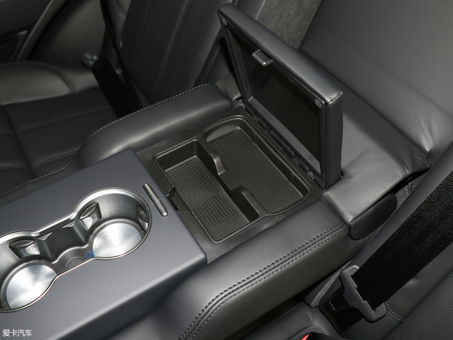 2018\ 3.0 V6 HSE DYNAMIC