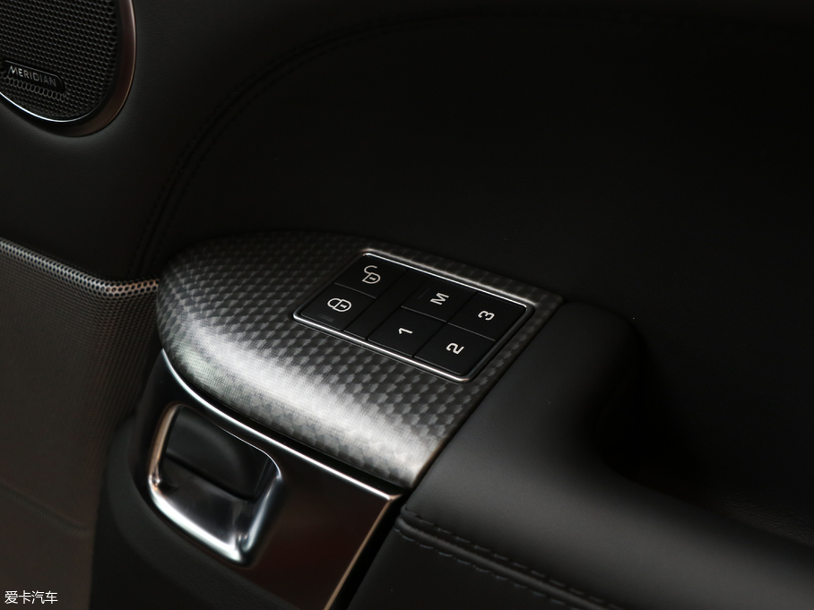 2018\ 3.0 V6 HSE DYNAMIC