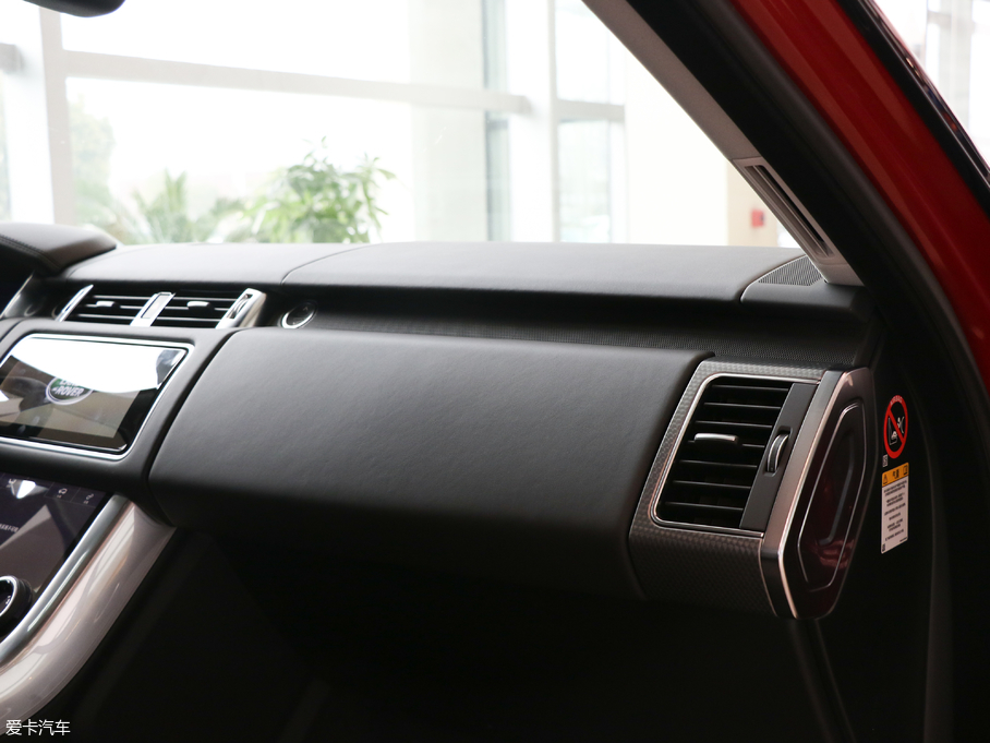 2018\ 3.0 V6 HSE DYNAMIC