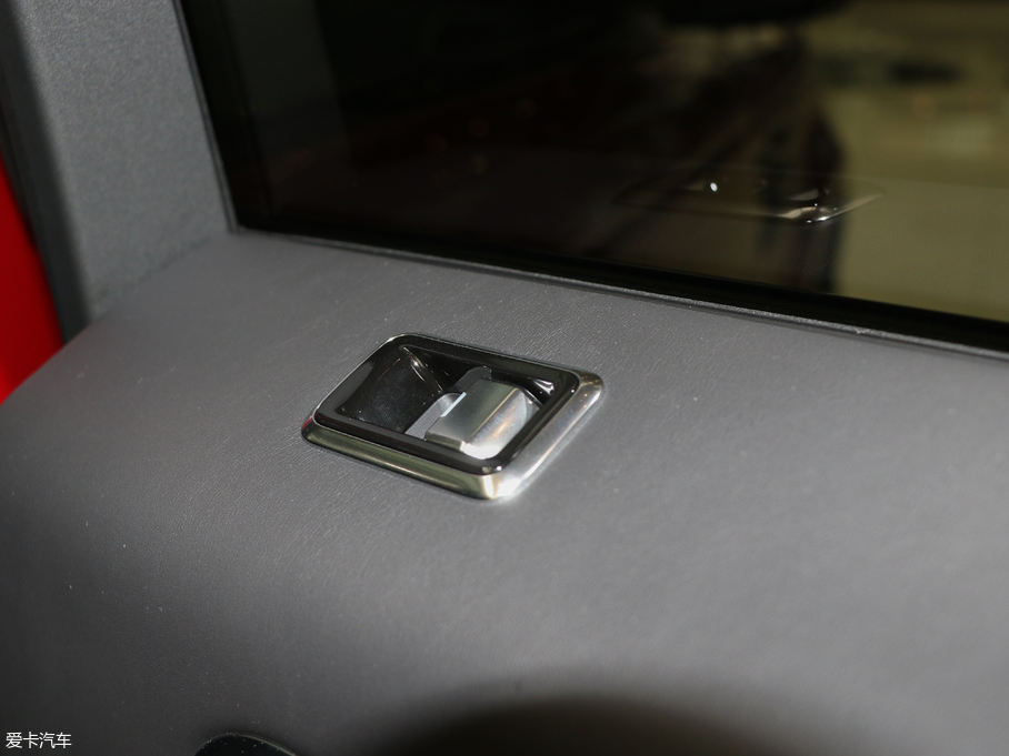 2018\ 3.0 V6 HSE DYNAMIC