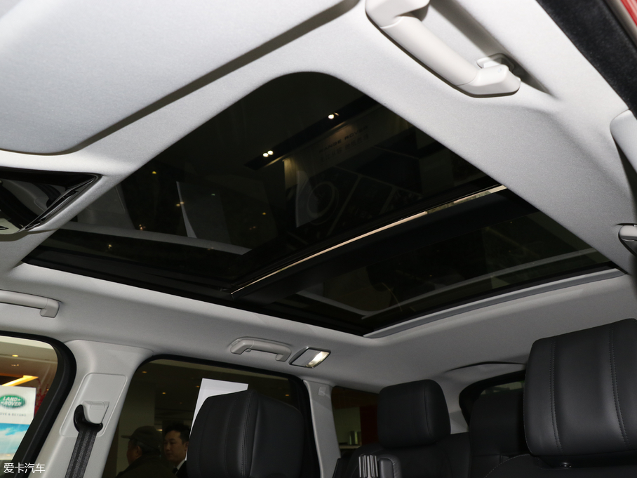 2018\ 3.0 V6 HSE DYNAMIC